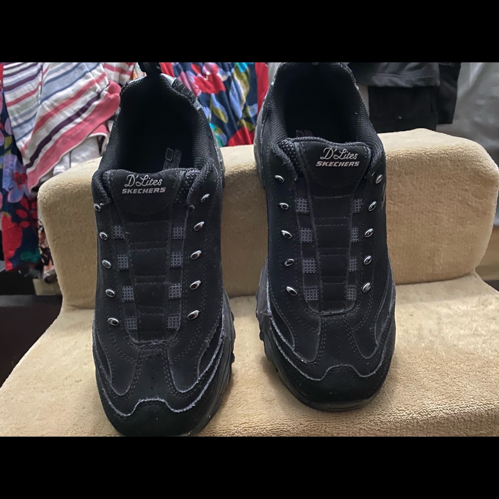 Sketchers de light walking shoes
